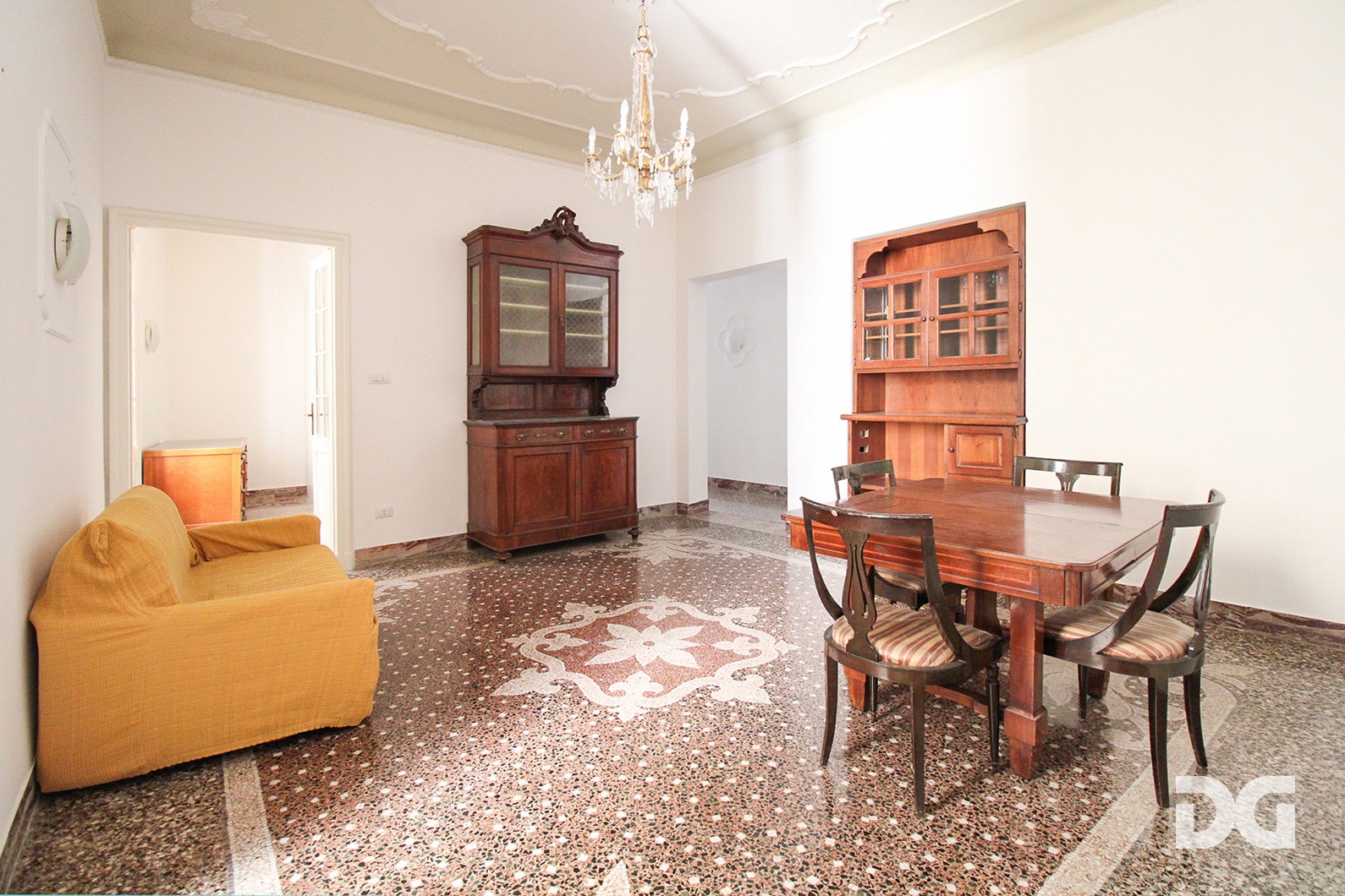 Immobiliare Del Guasta CASTELLETTO – PASSO DELL’ACQUIDOTTO ORDINATI MQ. 139