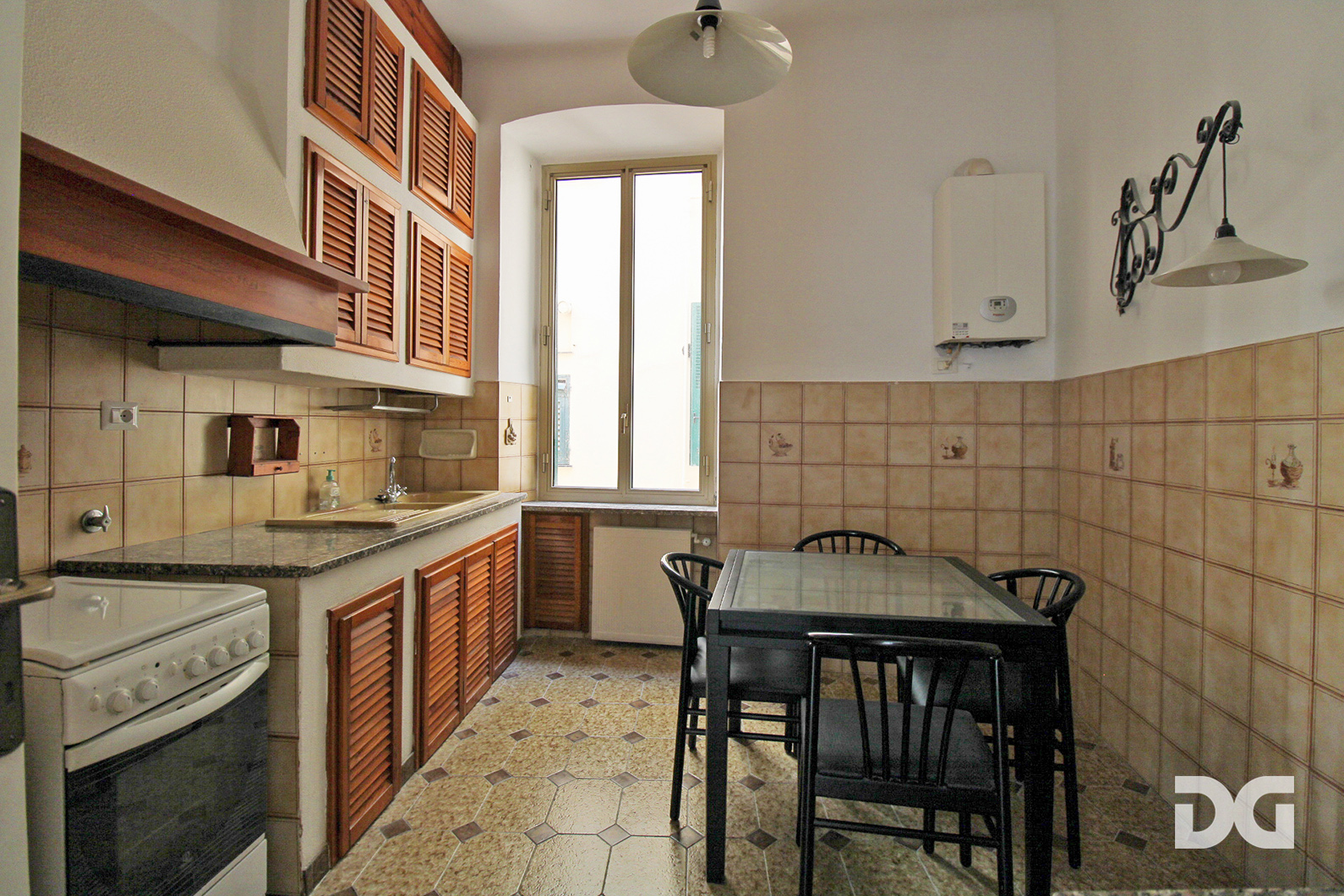 Immobiliare Del Guasta CASTELLETTO – PASSO DELL’ACQUIDOTTO ORDINATI MQ. 139