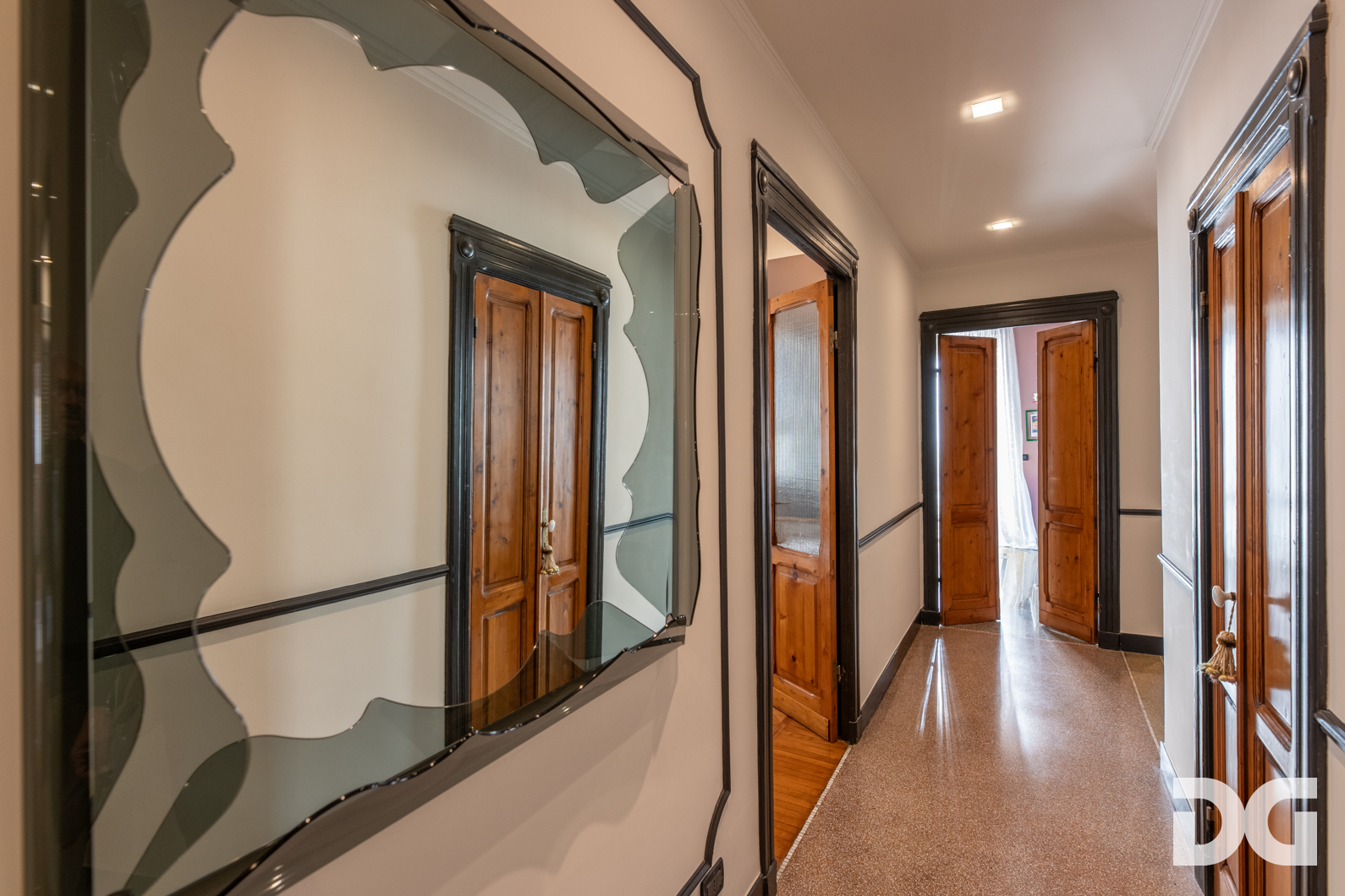 Immobiliare Del Guasta CARIGNANO – C.SO MENTANA PRESTIGIOSI MQ. 240 ULTRARIFINITI 