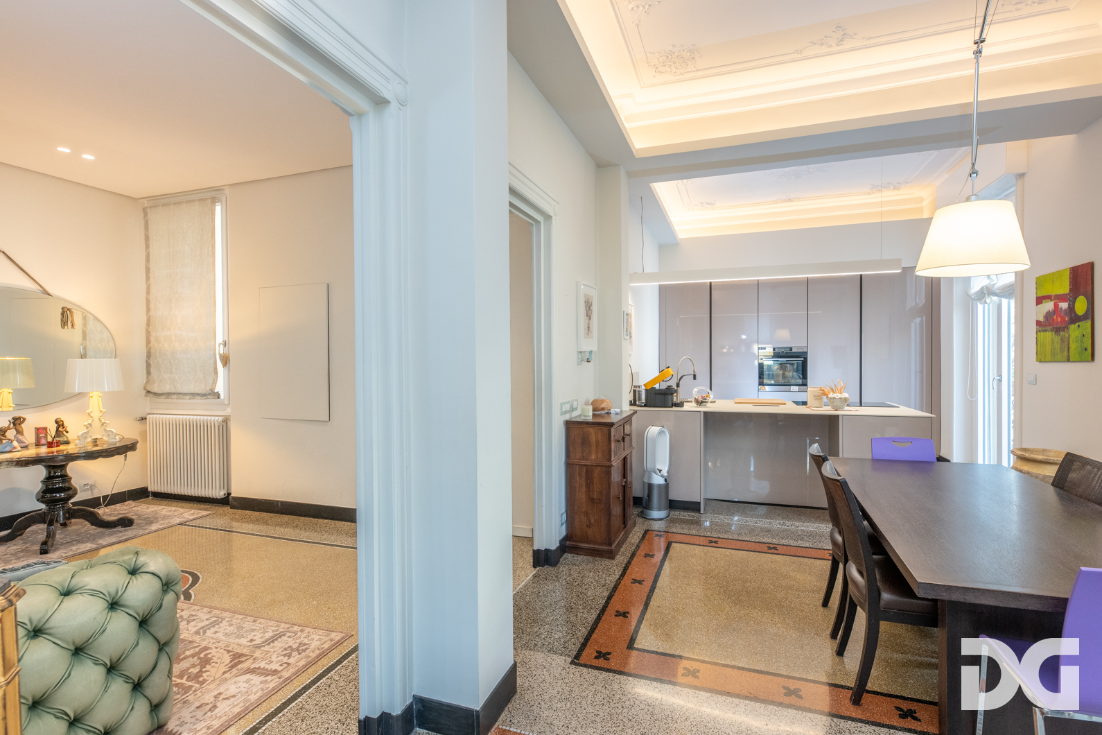 Immobiliare Del Guasta CARIGNANO – C.SO MENTANA PRESTIGIOSI MQ. 240 ULTRARIFINITI 