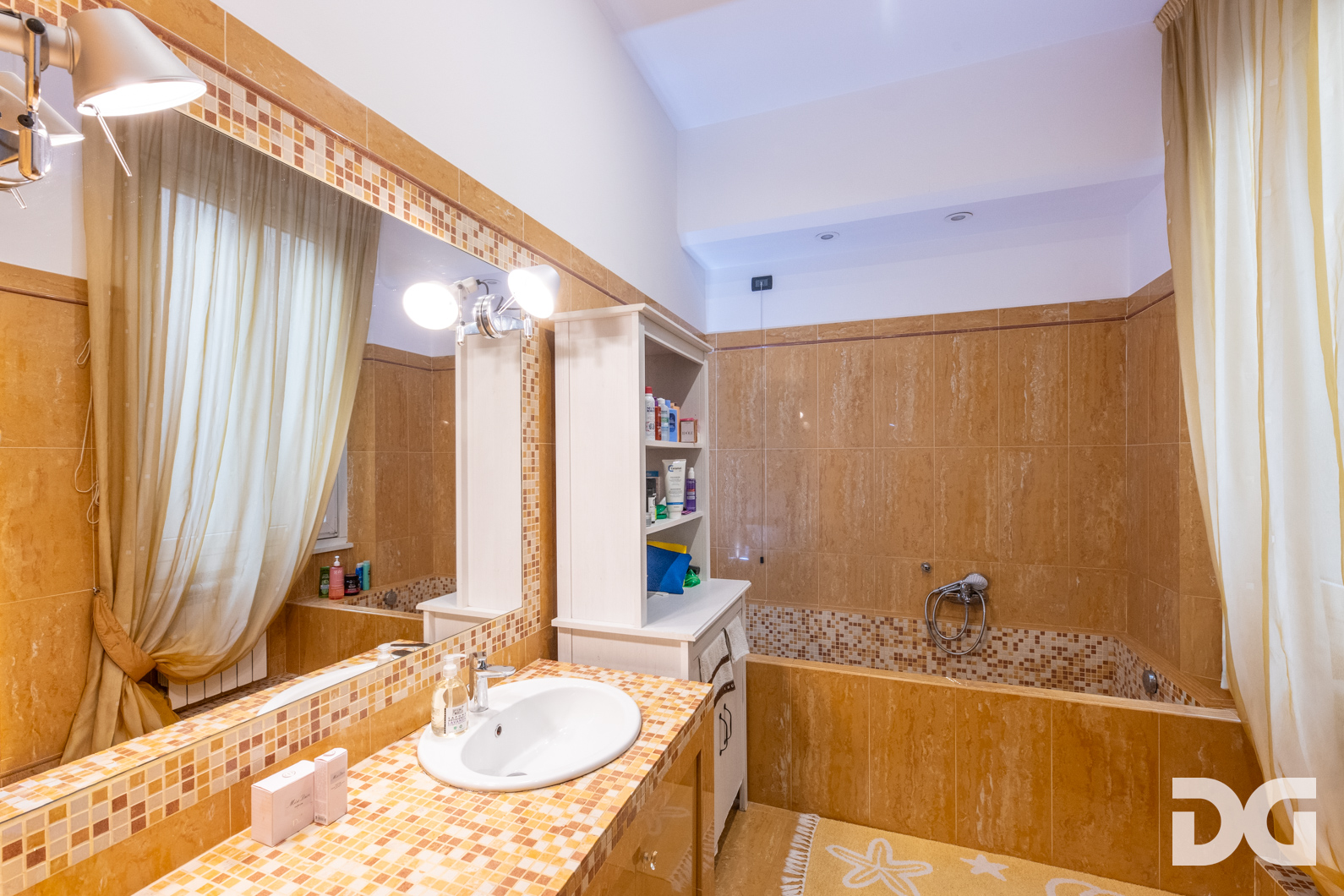 Immobiliare Del Guasta CARIGNANO – C.SO MENTANA PRESTIGIOSI MQ. 240 ULTRARIFINITI 