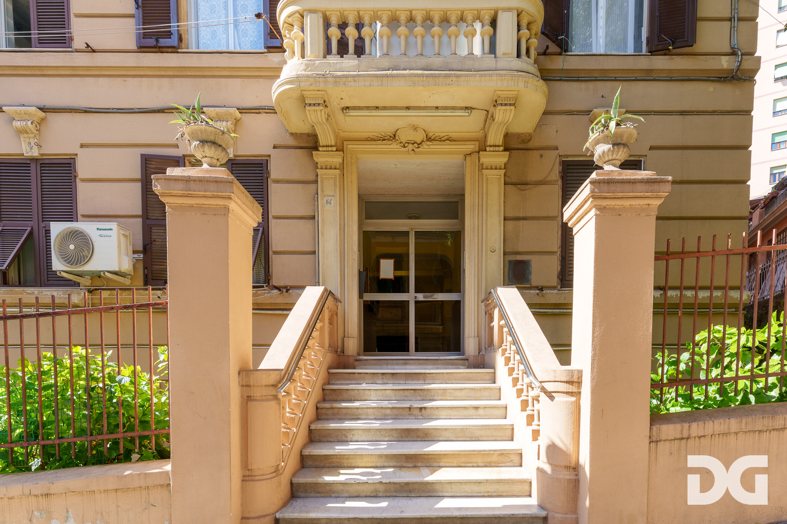 Immobiliare Del Guasta SAMPIERDARENA – VIA RAYPER ORDINATI MQ. 73 