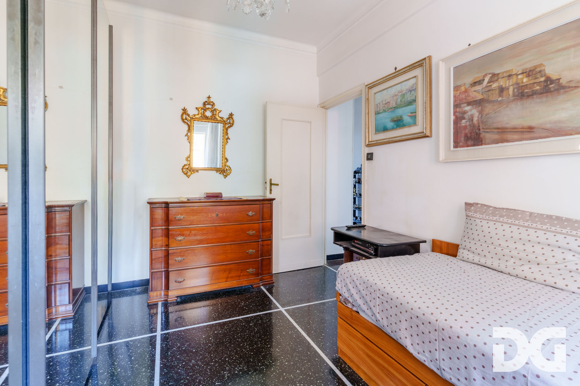 Immobiliare Del Guasta BORGORATTI – VIA BORGORATTI PANORAMICISSIMI MQ. 100 CON BALCONATA 