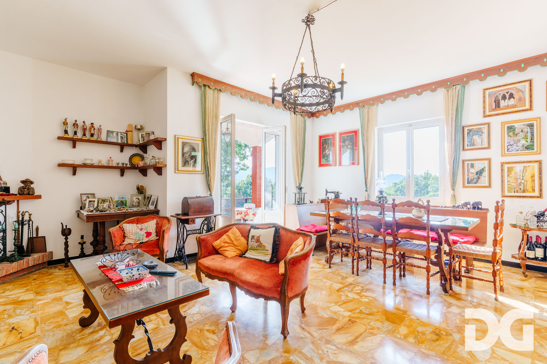 Immobiliare Del Guasta TIGLIETO – VILLA BIFAMILIARE MQ. 196 CON GIARDINO, TERRAZZI E BOX
