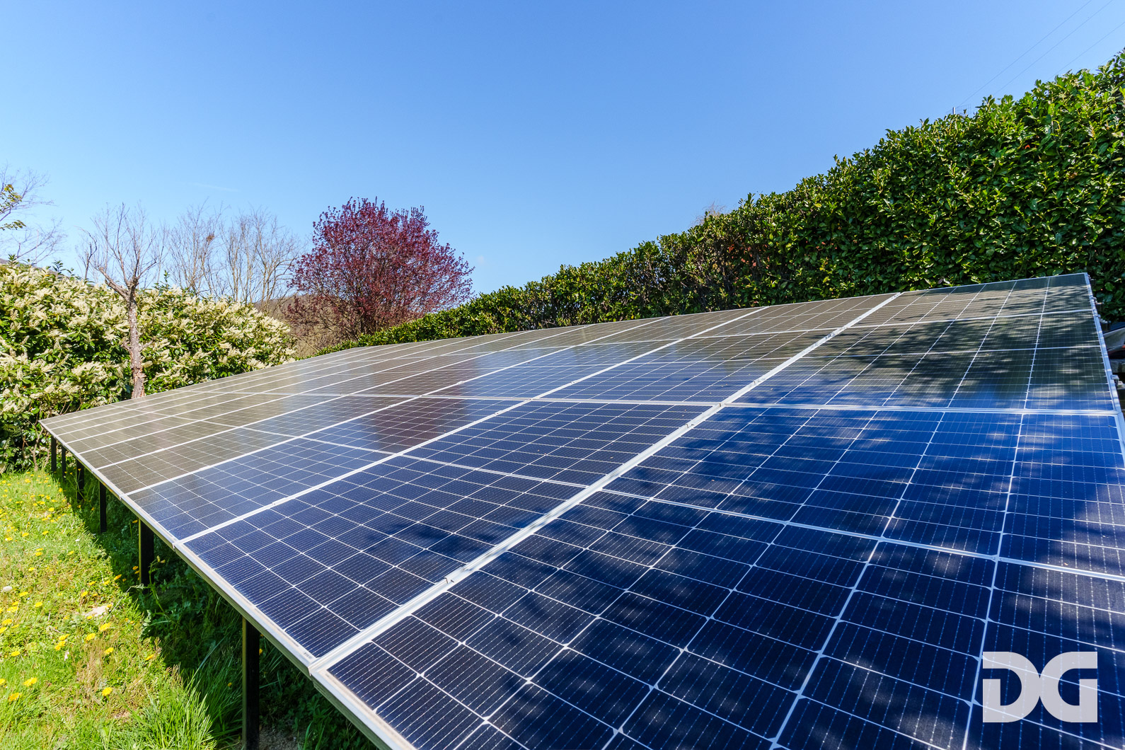 Immobiliare Del Guasta ISOLA DEL CANTONE – VIA DRITTA VILLA INDIPENDENTE MQ.360 CON AMPIO GIARDINO 