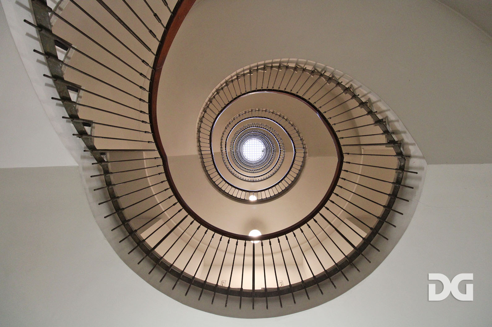 Immobiliare Del Guasta CENTRO ADIACENZA ASSAROTTI – ORDINATI MQ. 90 