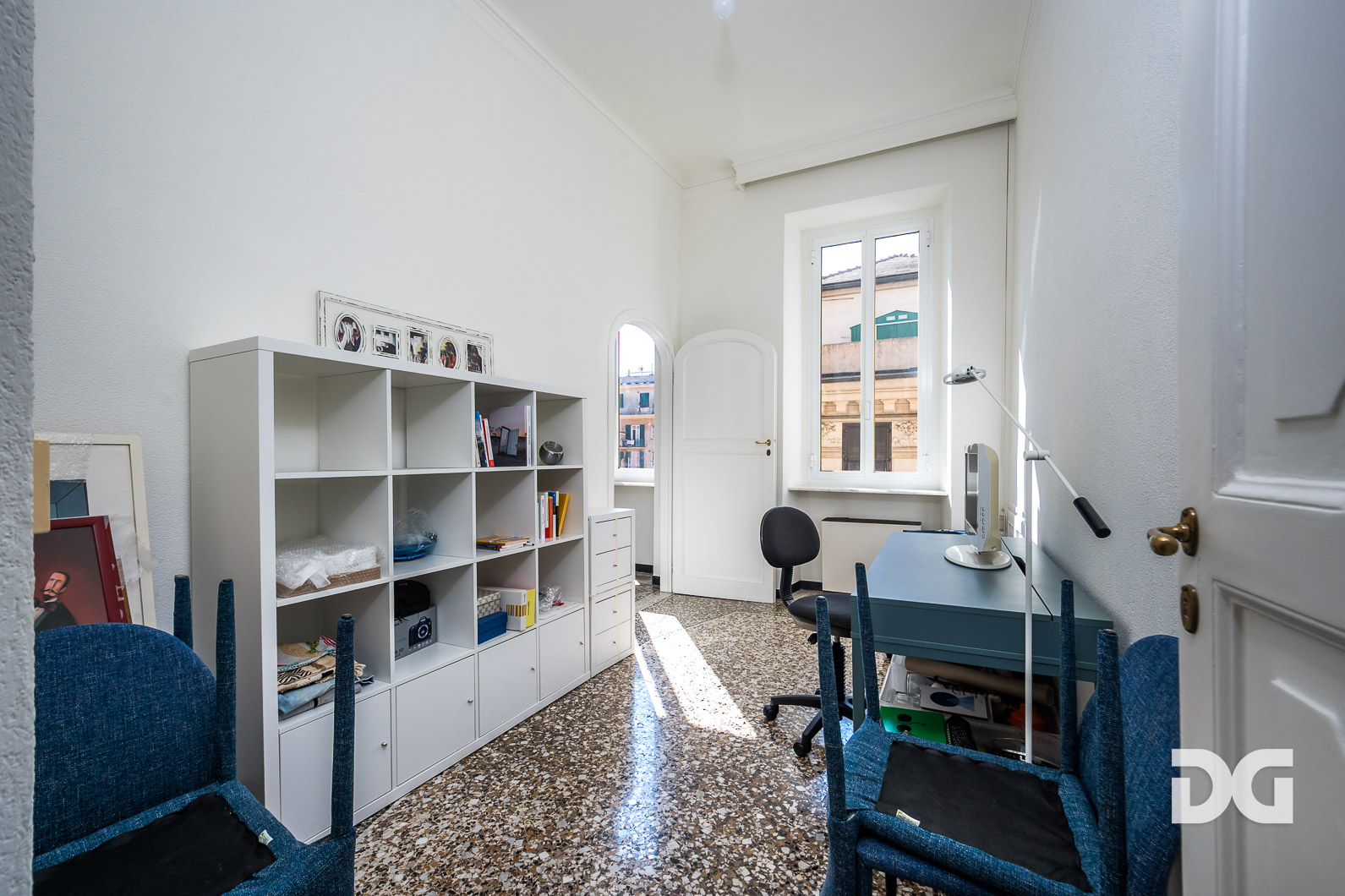 Immobiliare Del Guasta MANIN – VIA ASSAROTTI – PRESTIGIOSI MQ. 222 PENULTIMO PIANO (CAT. A/2) 