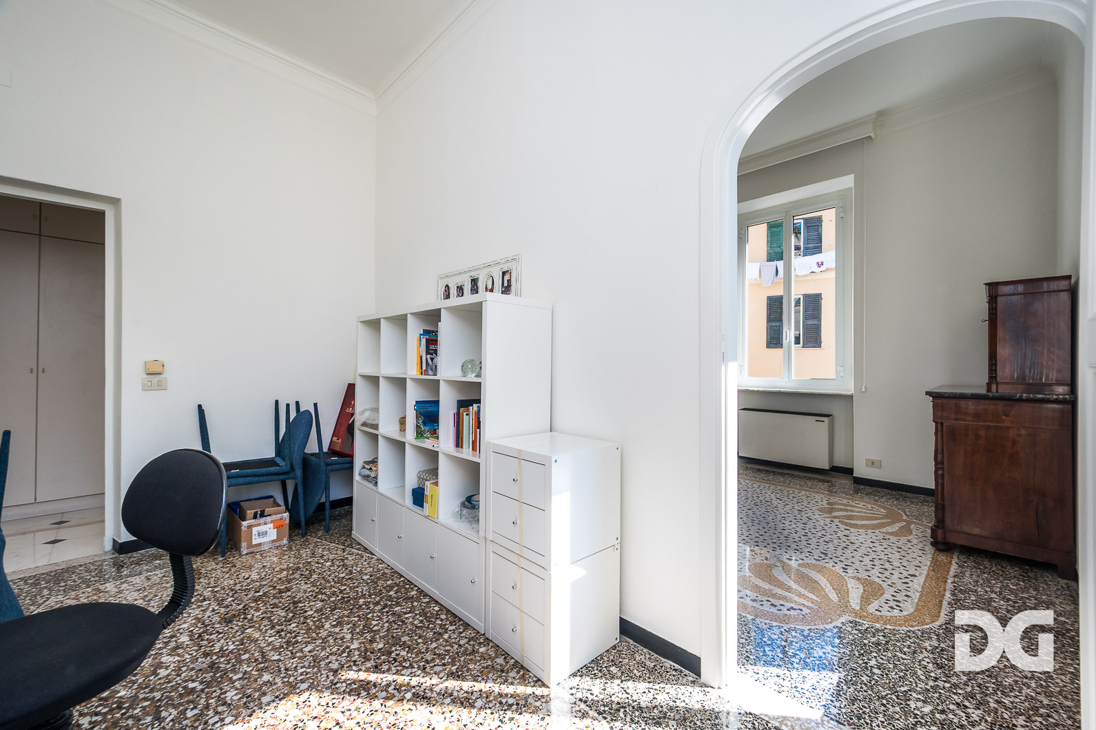 Immobiliare Del Guasta MANIN – VIA ASSAROTTI – PRESTIGIOSI MQ. 222 PENULTIMO PIANO (CAT. A/2) 
